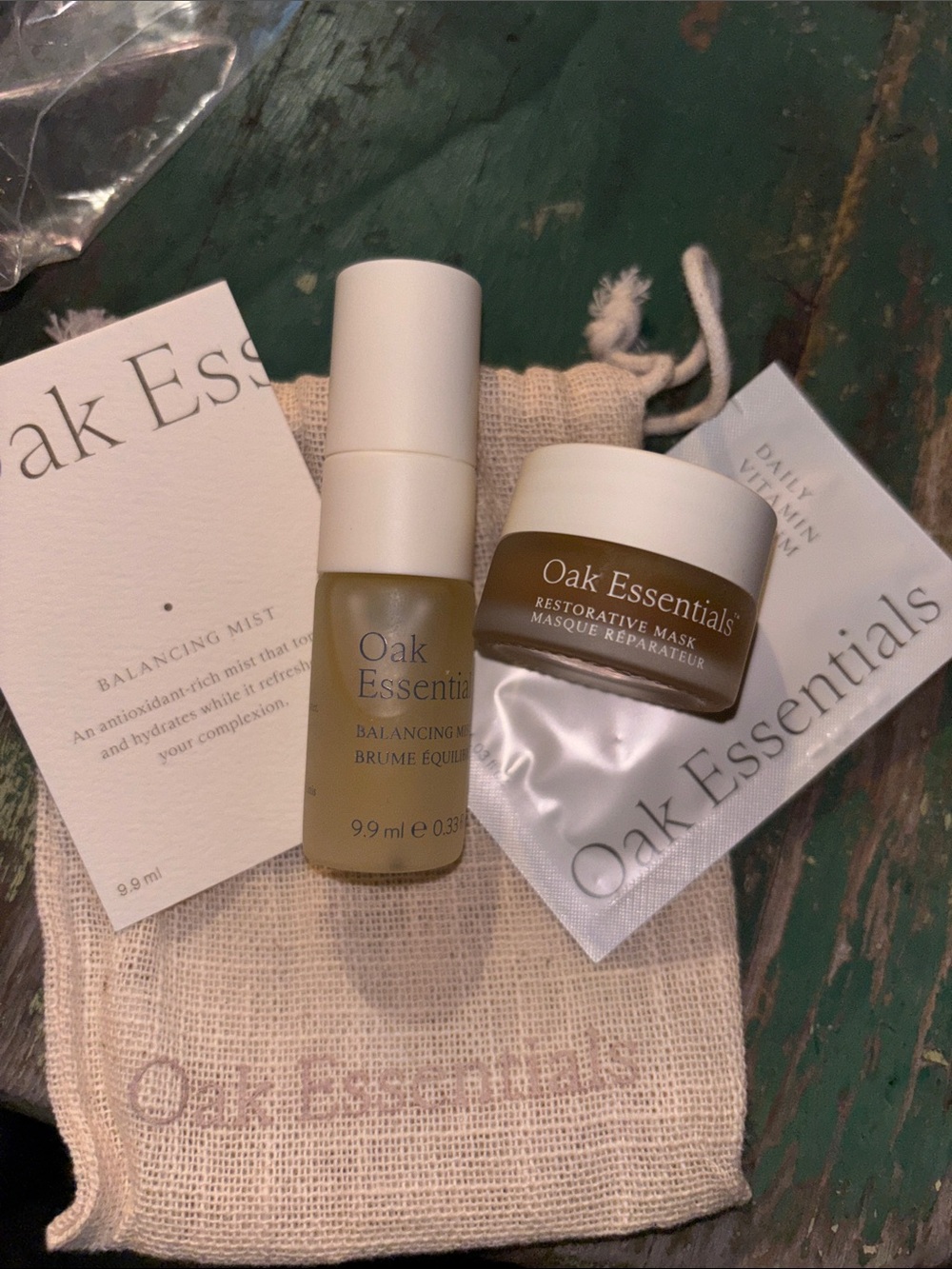 Oak Essentials Mini Simple Routine Travel-Size Skin Set